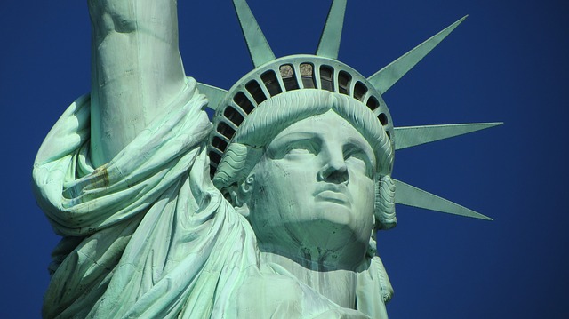 Какой VPN нужен в США для конфиденциальности